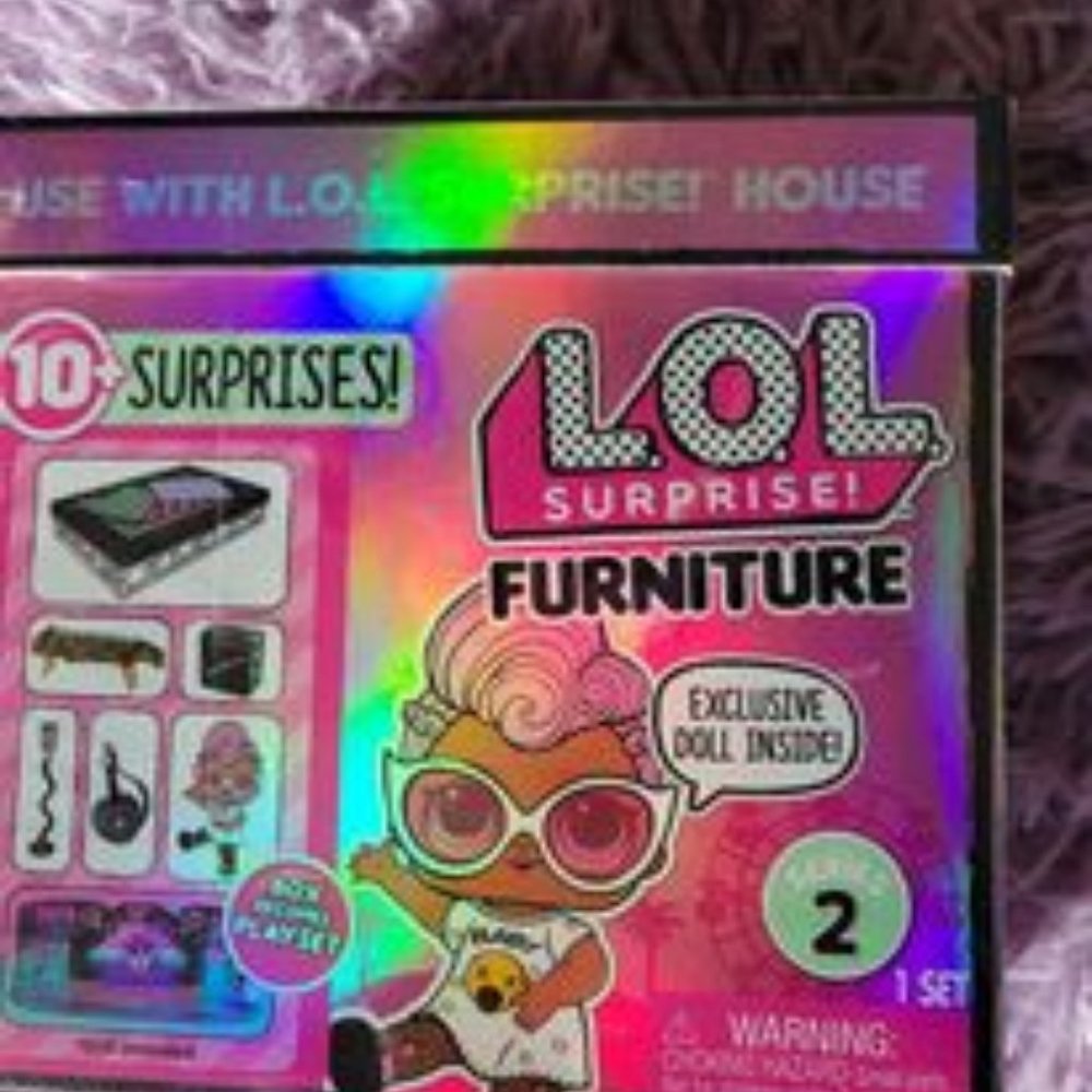LOL FURNITURE